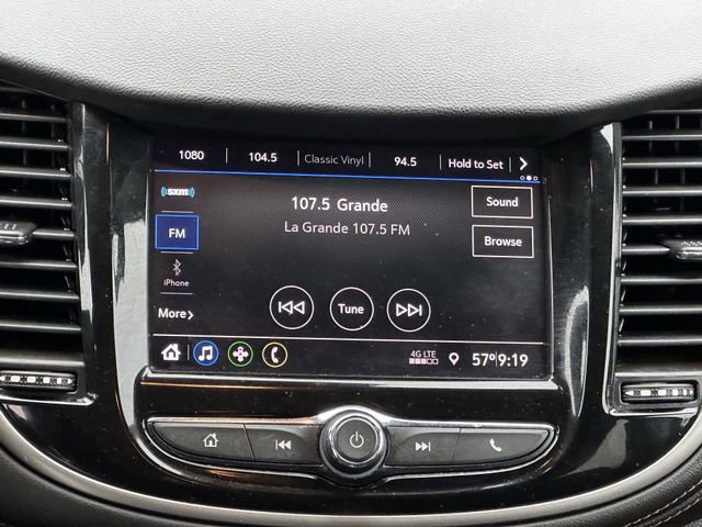 Used 2020 Chevrolet Trax LT w/ LPO, Protection Package FWD image 17