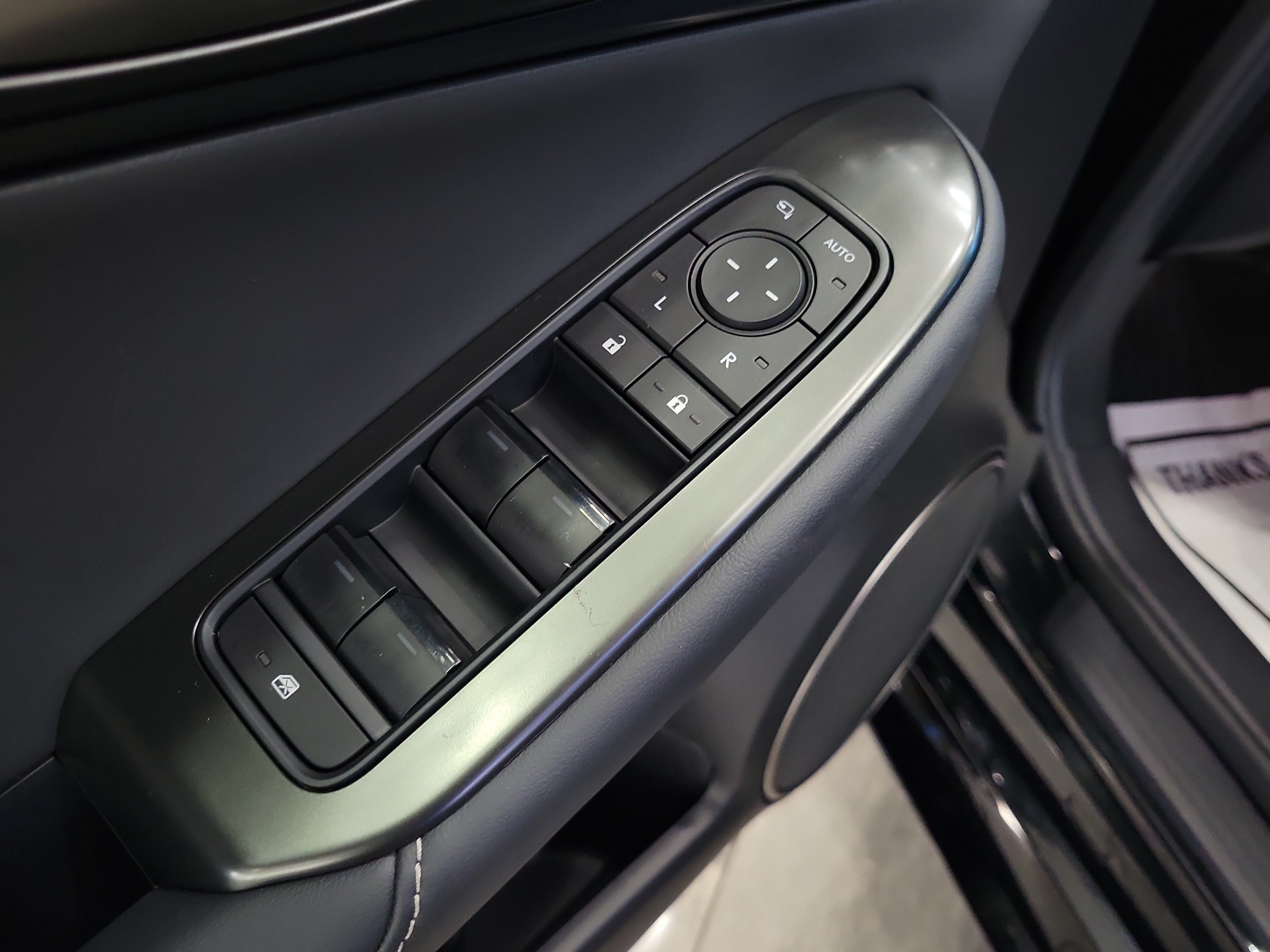 Used 2026 Lexus IS 350 F Sport w/ Accessory Package Z1 RWD image 18
