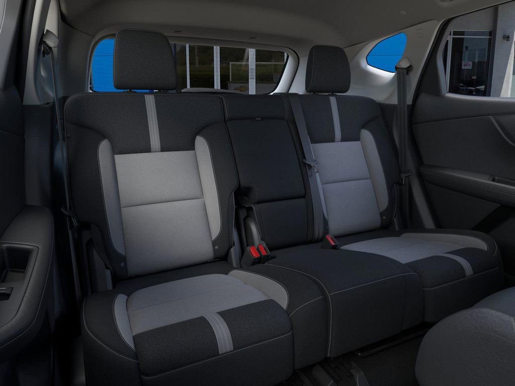 New 2025 Chevrolet Blazer LT w/ Driver Confidence Package FWD image 17