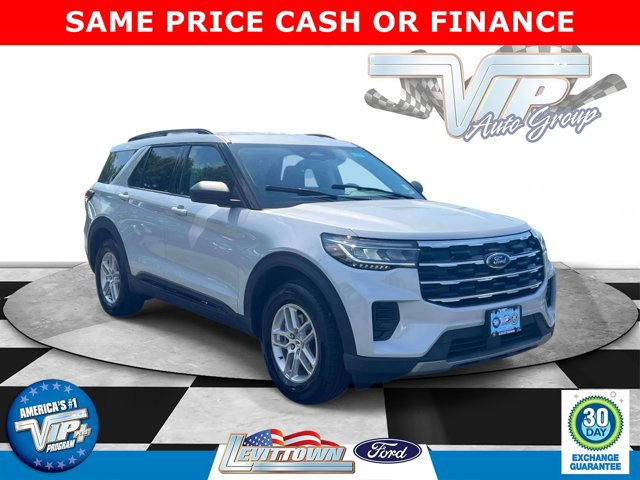 Used 2026 Ford Explorer Active AWD/4WD image 1