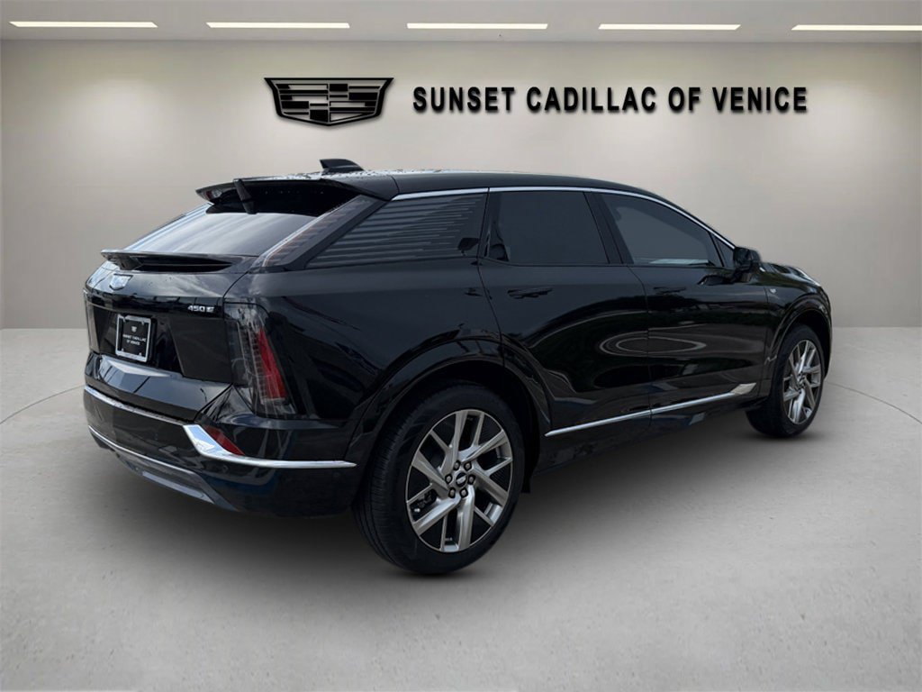 New 2026 Cadillac Optiq Luxury 1 RWD image 3