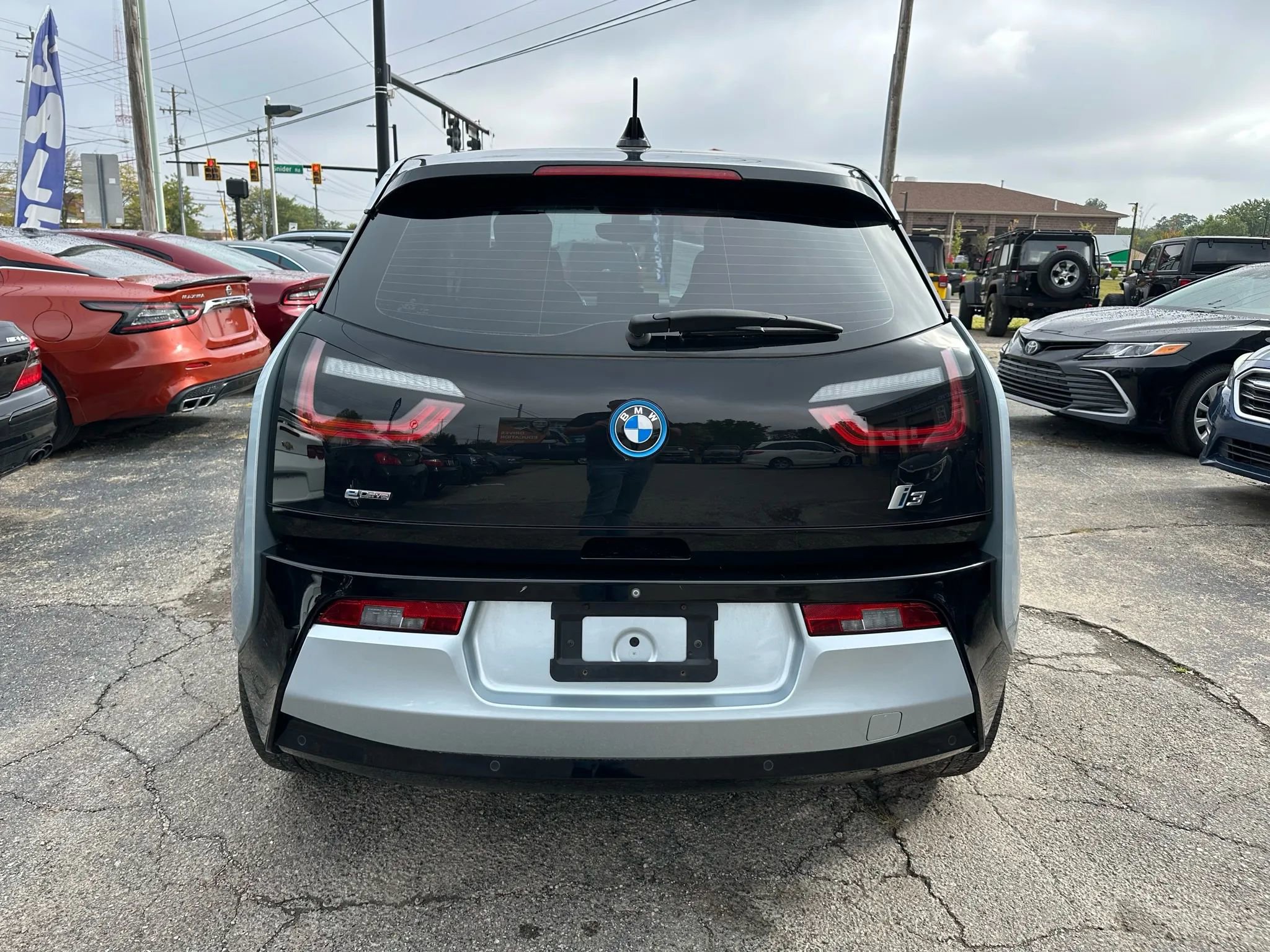 Used 2014 BMW i3 RWD image 6
