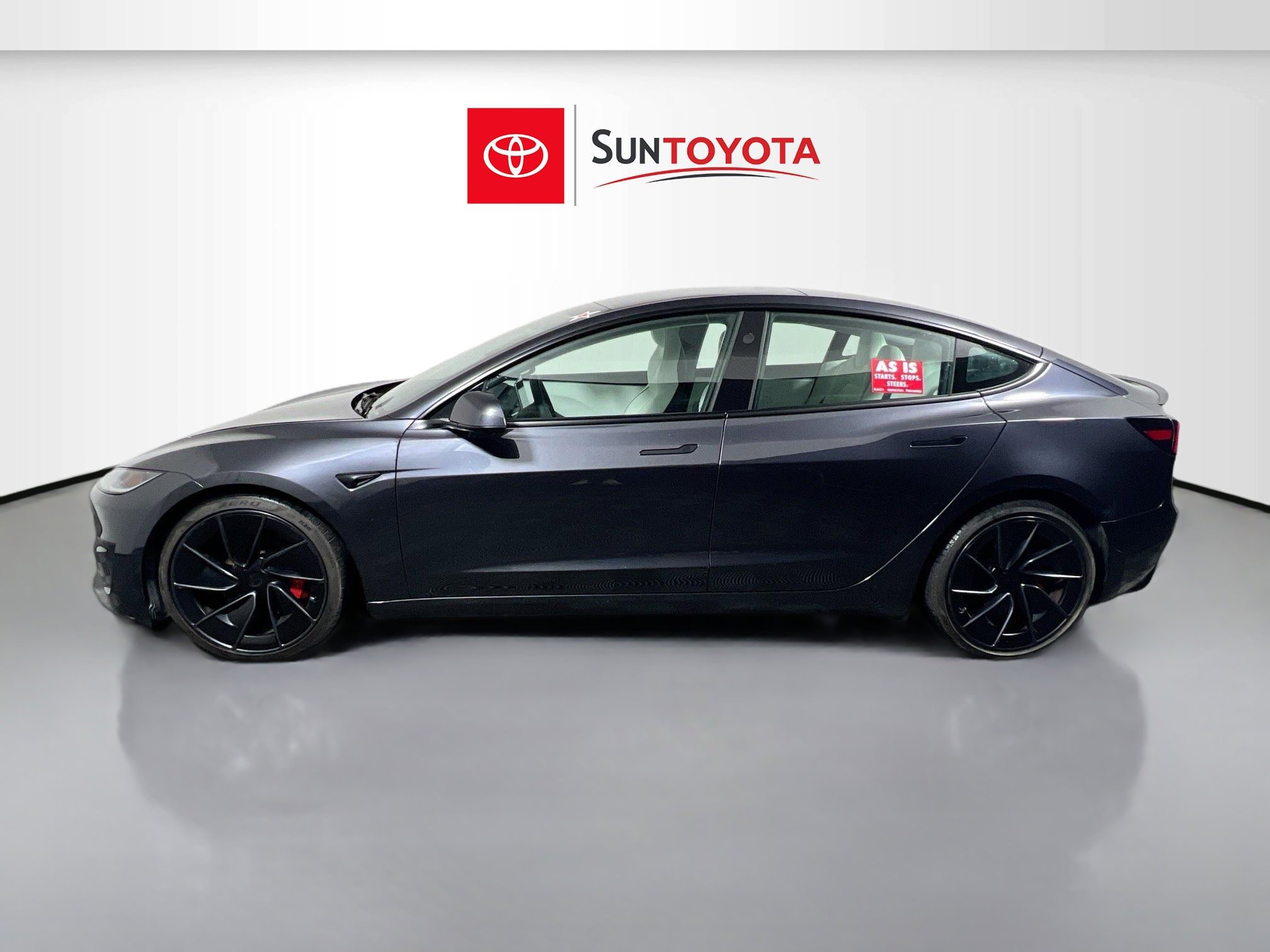 Used 2024 Tesla Model 3 Performance image 7
