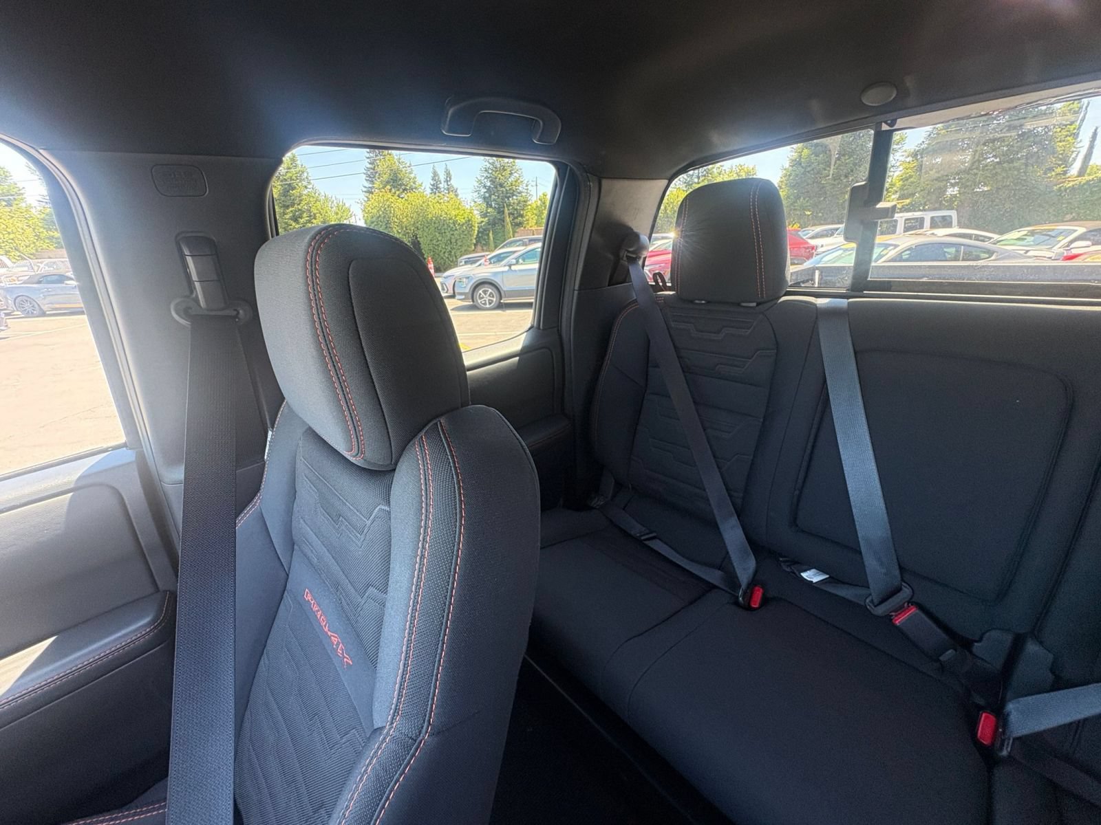 Used 2026 Nissan Frontier PRO-4X AWD/4WD image 39