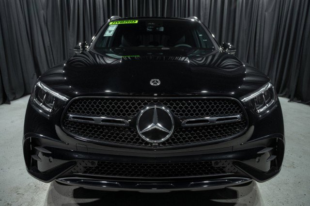 Certified 2026 Mercedes-Benz GLC 350e 4MATIC image 2