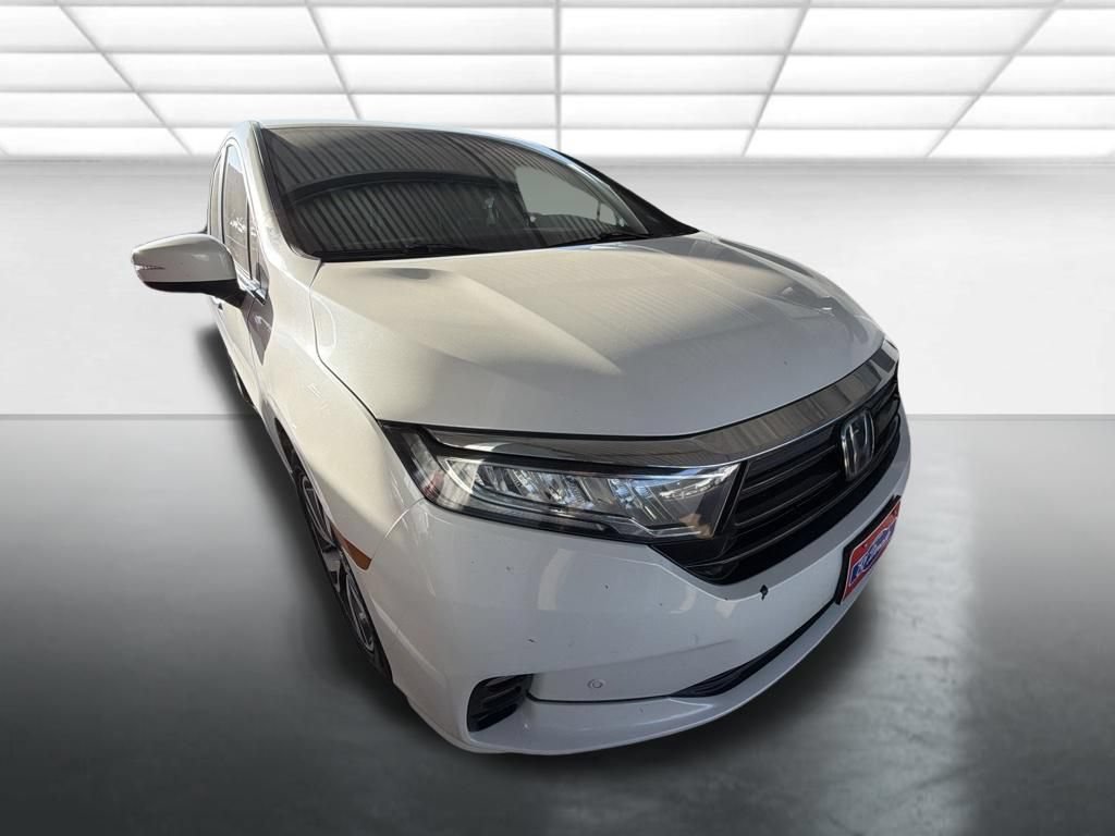 Used 2021 Honda Odyssey Touring image 1