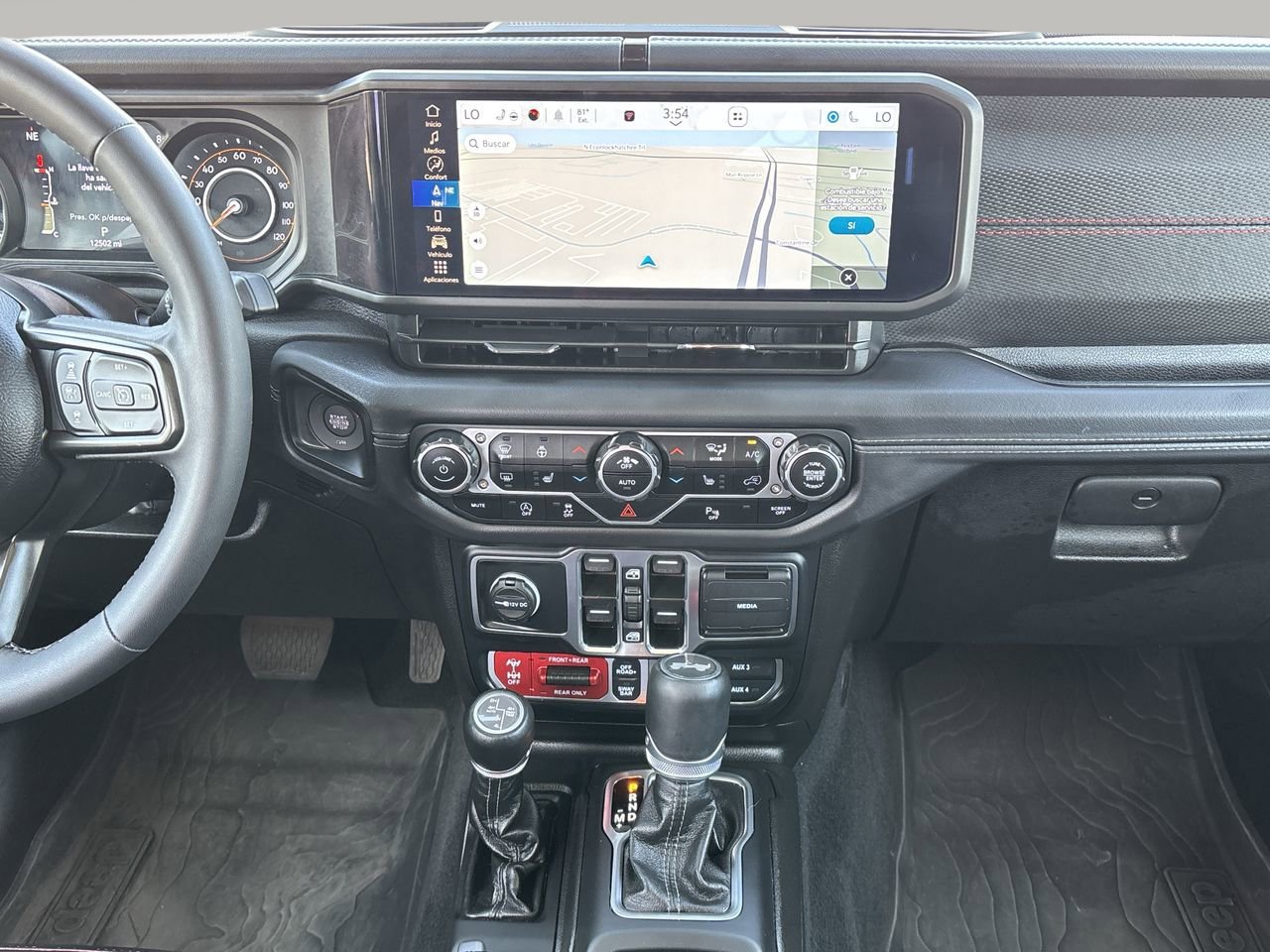 Used 2025 Jeep Wrangler Unlimited Rubicon image 13