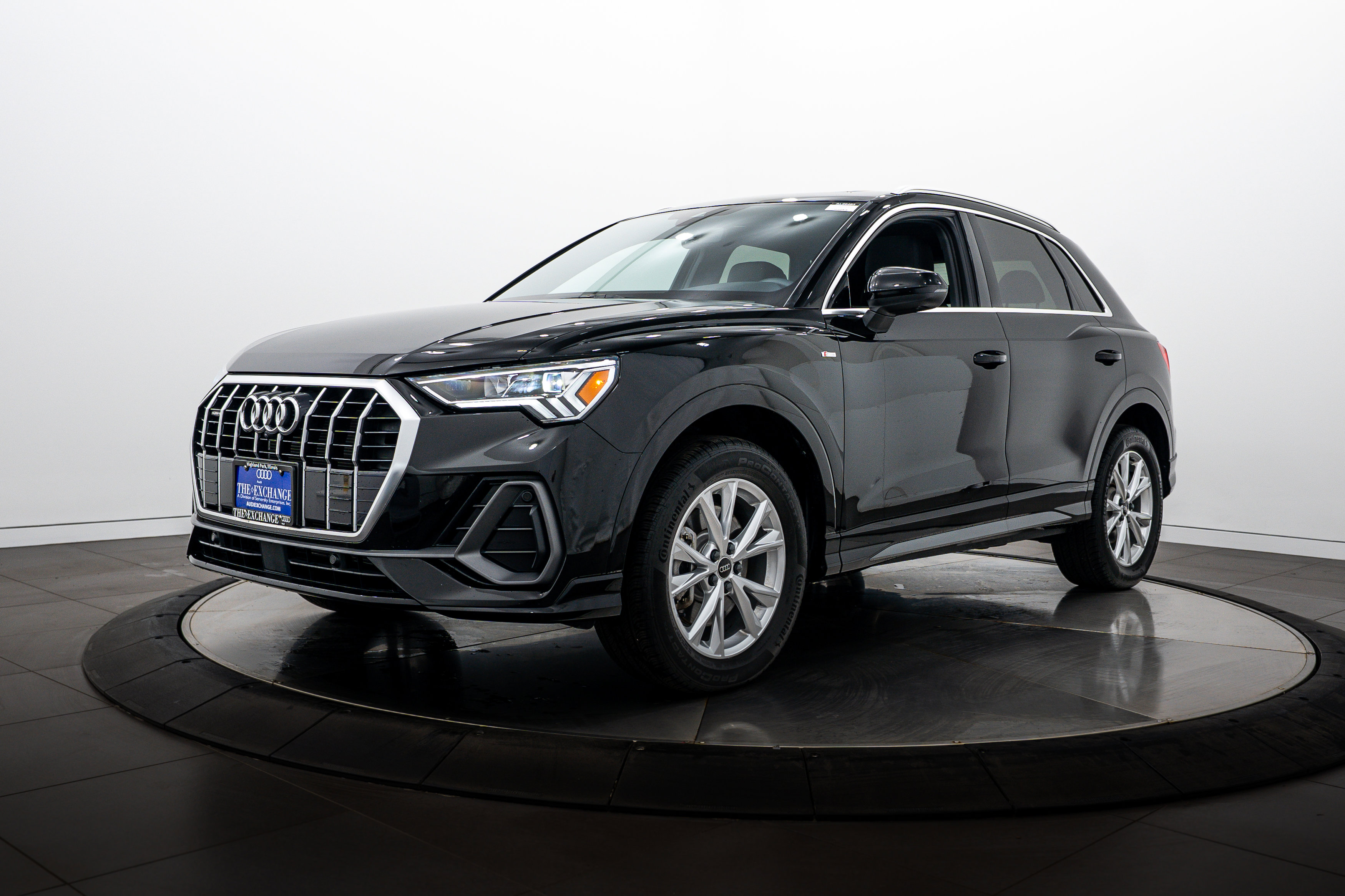 New 2025 Audi Q3 2.0T Premium Plus w/ Premium Plus Package AWD/4WD image 7