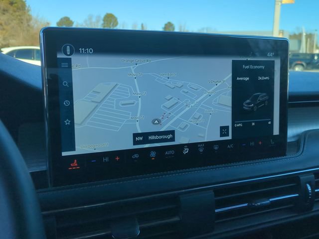 Used 2023 Lincoln Corsair AWD image 25