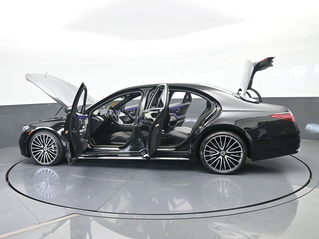 Used 2022 Mercedes-Benz S 580 4MATIC Sedan image 90