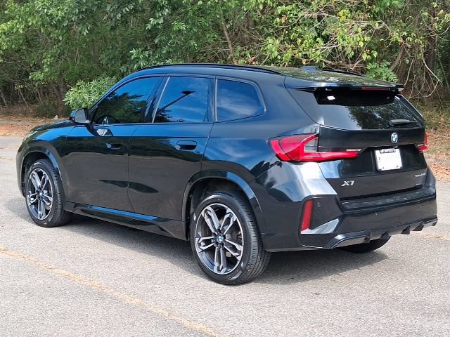 Used 2023 BMW X1 xDrive28i w/ M Sport Package AWD/4WD image 3