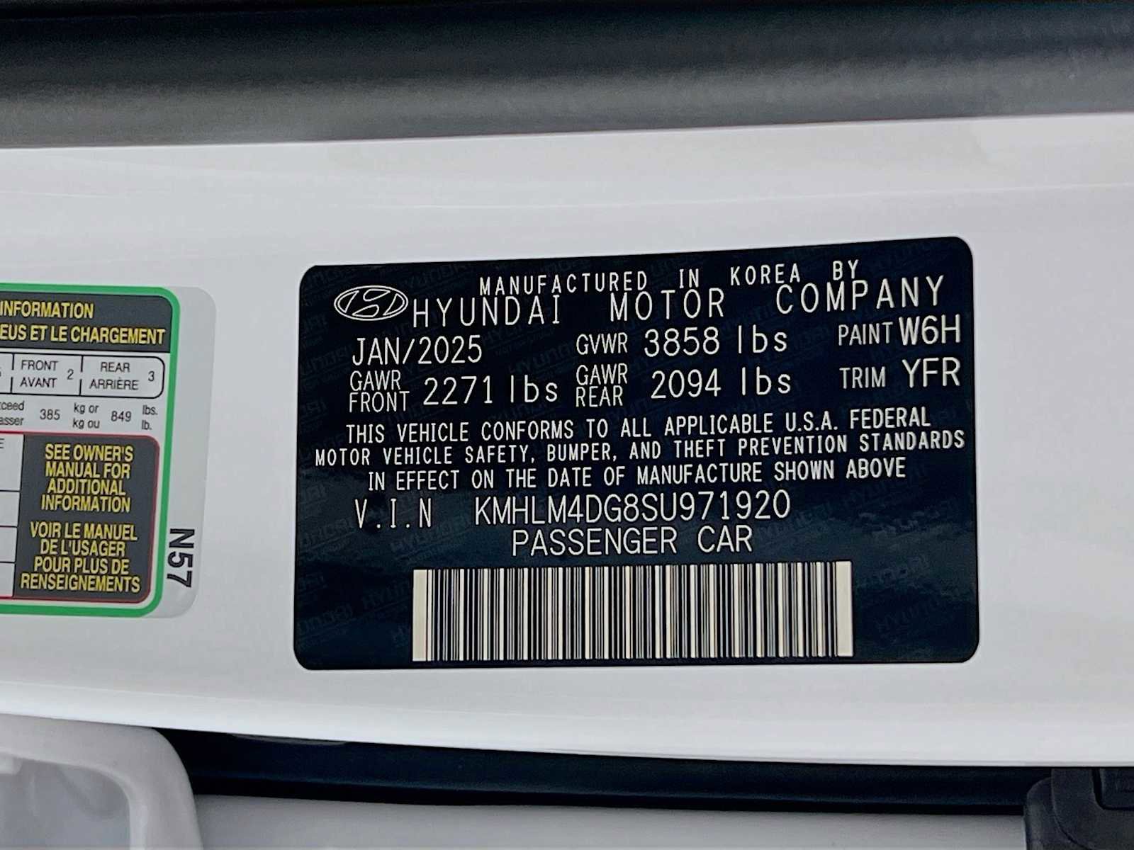 Certified 2025 Hyundai Elantra Sport image 19