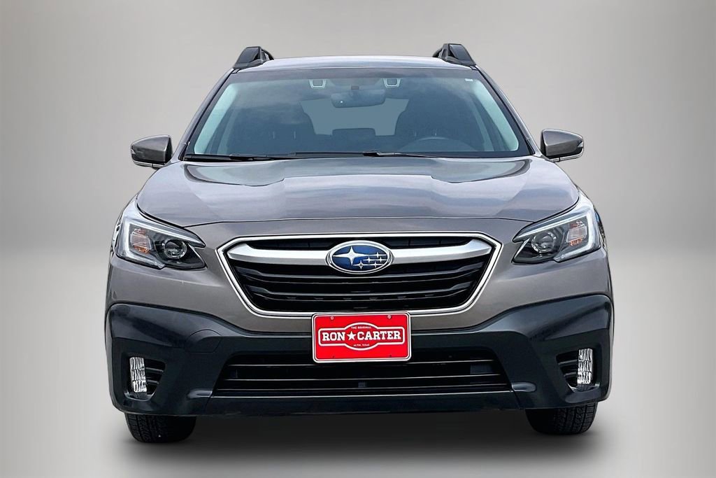 Used 2022 Subaru Outback Premium image 3