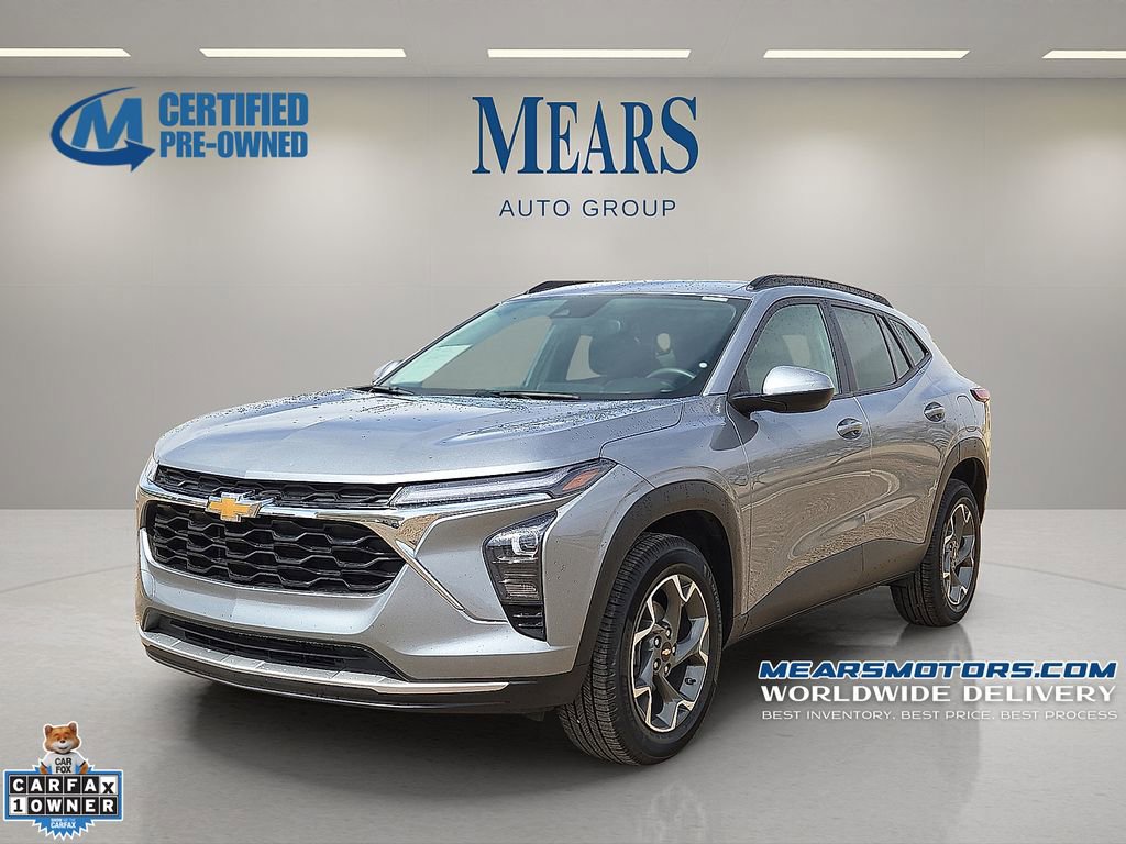 Used 2024 Chevrolet Trax LT image 1