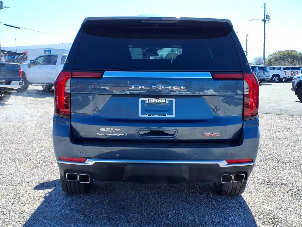 Used 2025 GMC Yukon Denali image 6