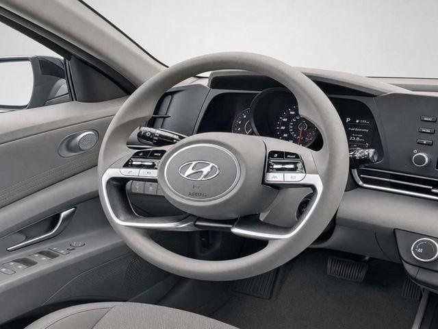 Used 2021 Hyundai Elantra SE FWD image 29