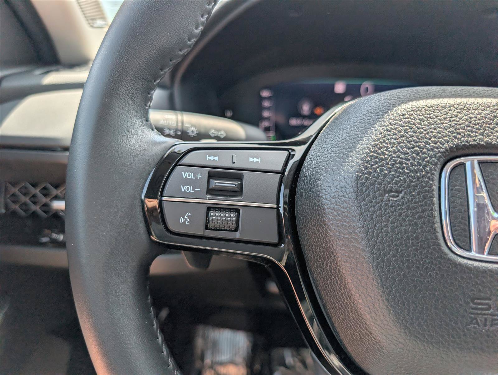 Used 2024 Honda Accord Touring image 22