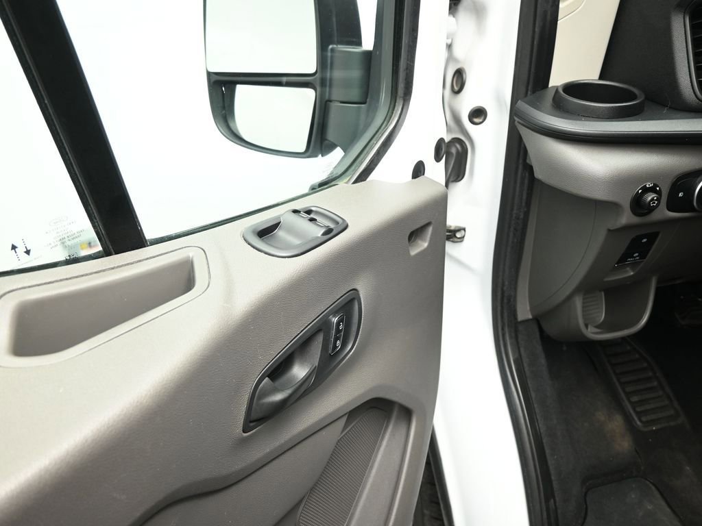 Certified 2023 Ford Transit 350 XLT image 10
