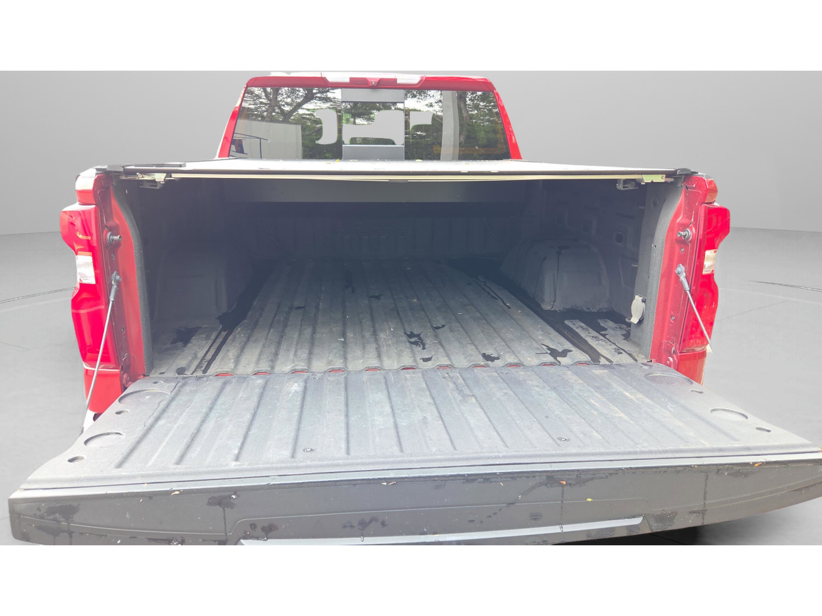 Certified 2023 Chevrolet Silverado 1500 High Country w/ Z71 Off-Road Package AWD/4WD image 13