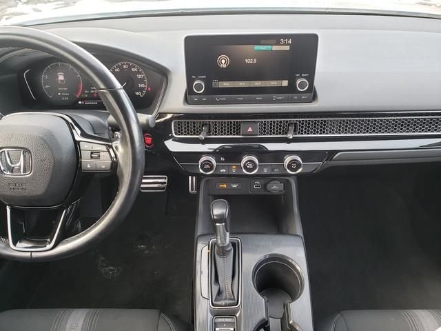 Used 2022 Honda Civic Sport image 13