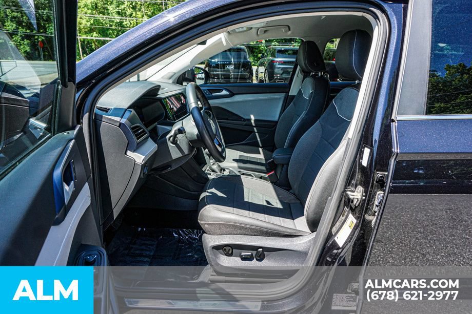 Used 2024 Volkswagen Taos SE FWD image 18