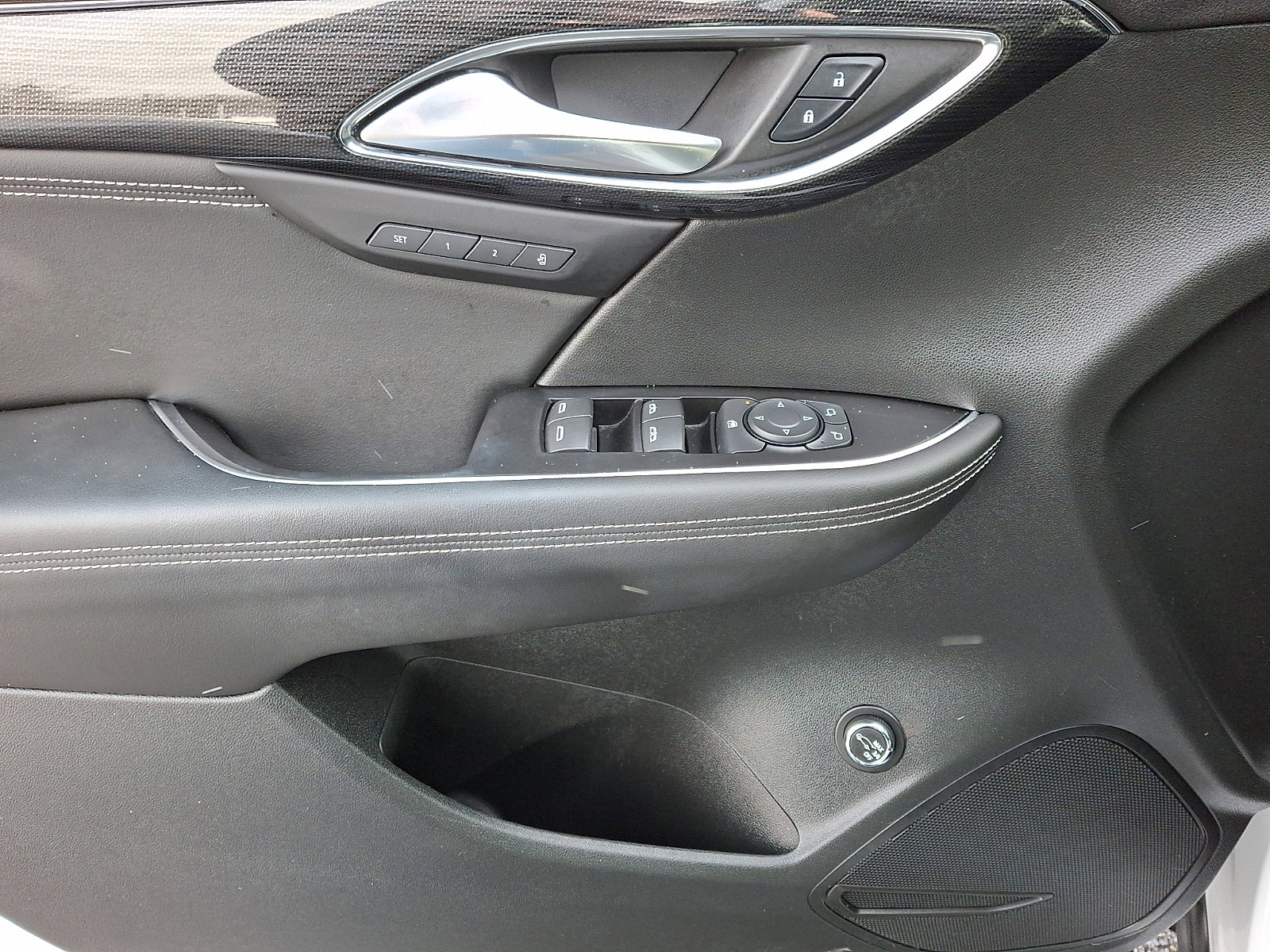 Certified 2023 Buick Envision Essence image 12