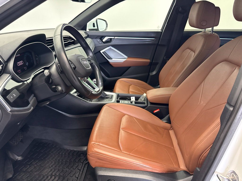 Certified 2024 Audi Q3 2.0T Premium Plus AWD/4WD image 20