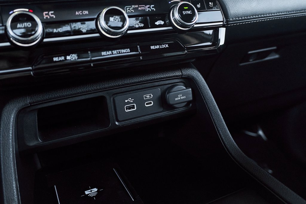 Used 2023 Honda Pilot Elite image 51