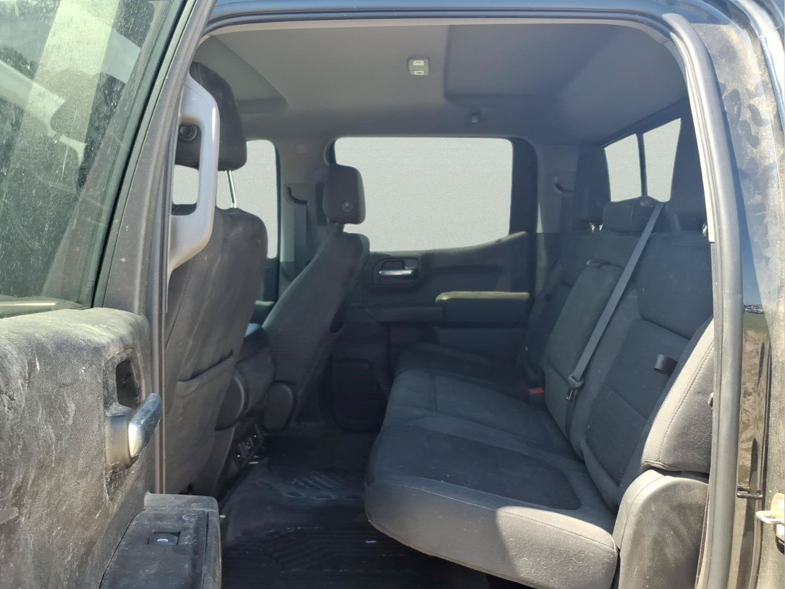 Used 2020 Chevrolet Silverado 1500 LT w/ Texas Edition AWD/4WD image 11