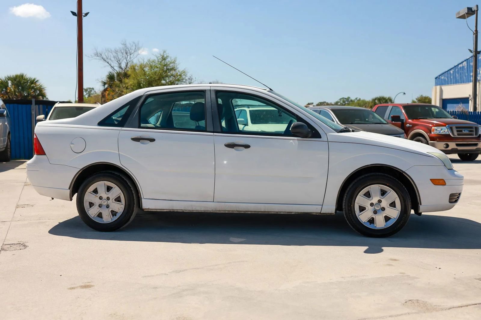 Used 2007 Ford Focus SE image 8