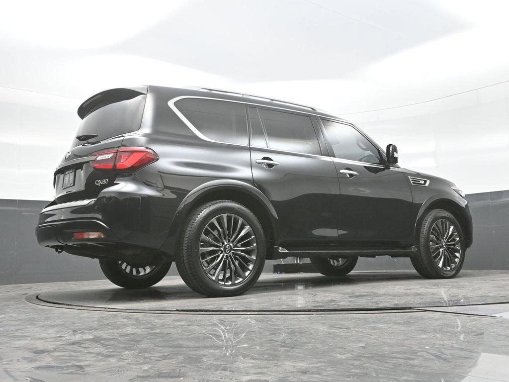 Used 2021 INFINITI QX80 Premium Select w/ All-Season Package image 32