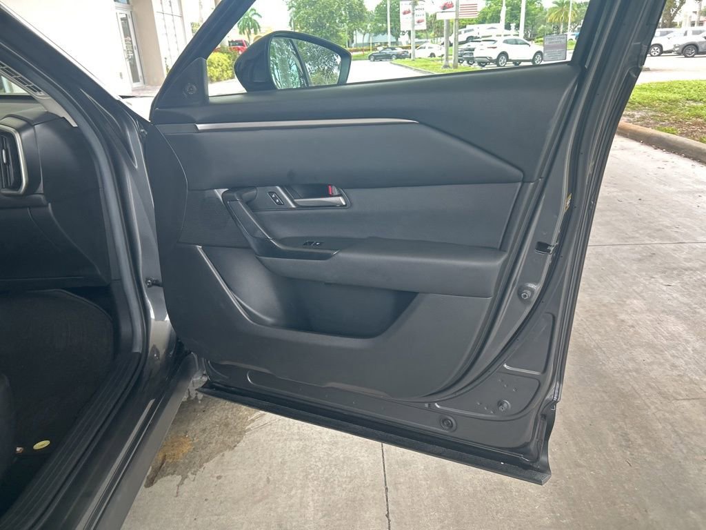 Used 2024 MAZDA CX-50 AWD 2.5 S w/ Preferred Package image 21