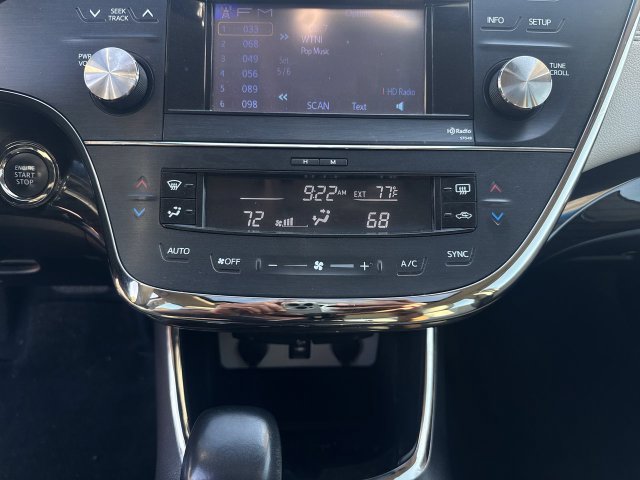 Used 2014 Toyota Avalon XLE Touring FWD image 20