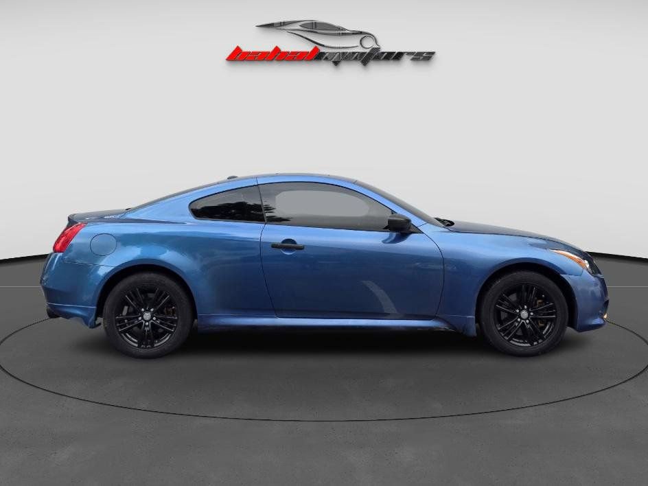 Used 2013 INFINITI G37 x w/ Premium Pkg image 4