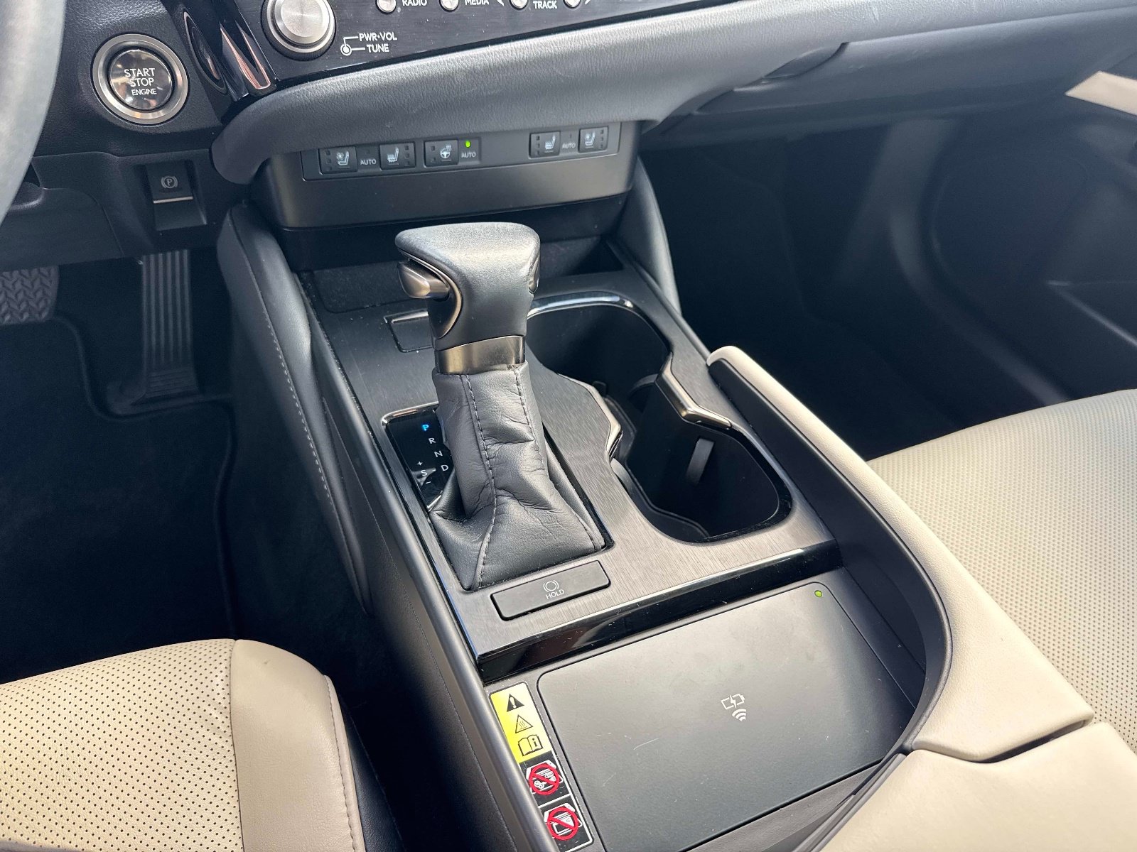 Certified 2024 Lexus ES 350 w/ Premium Package FWD image 25