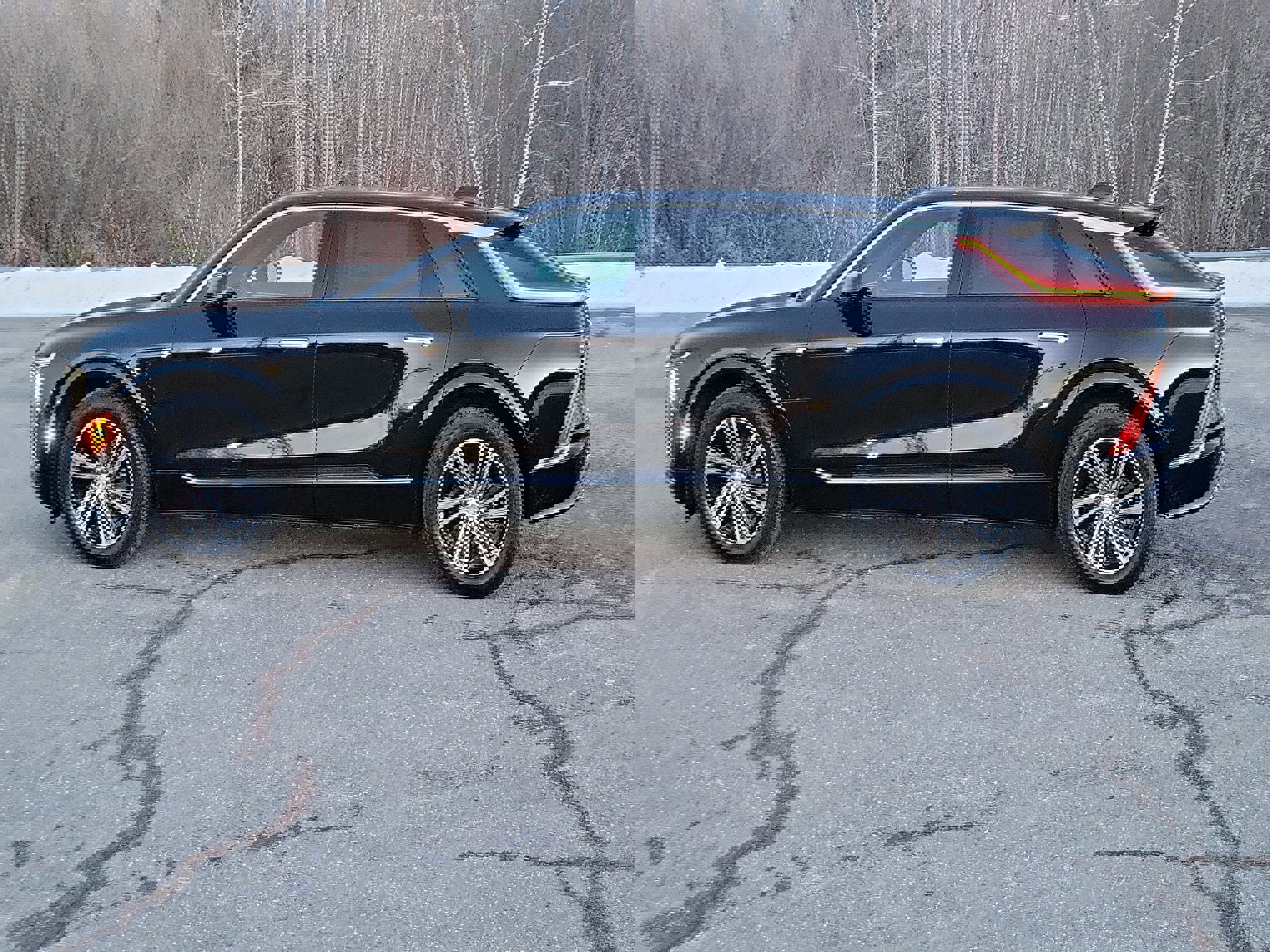 New 2026 Cadillac Lyriq Luxury image 2