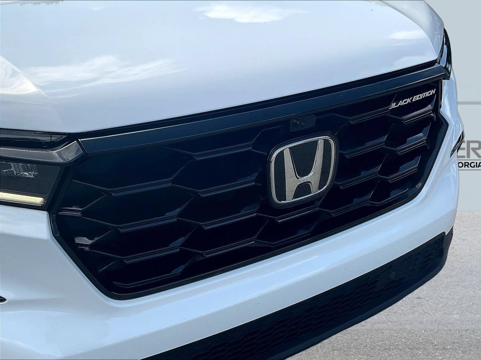 Used 2025 Honda Pilot Black Edition image 35