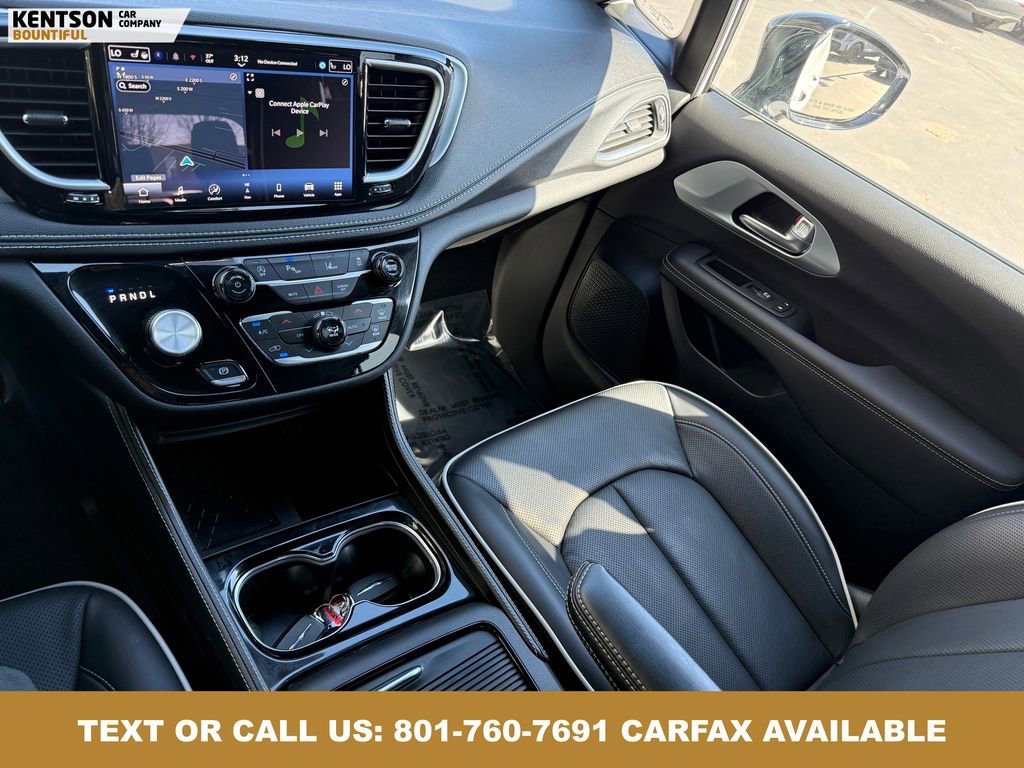 Used 2026 Chrysler Pacifica Limited AWD/4WD image 21