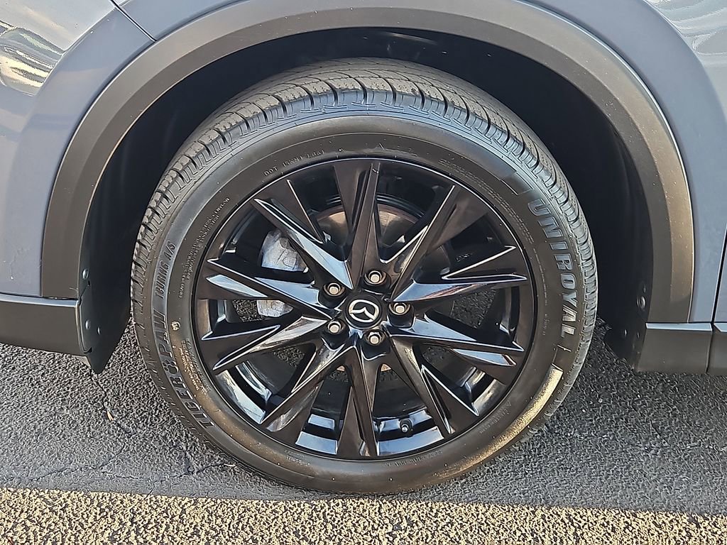 Used 2023 MAZDA CX-5 Carbon Edition image 13