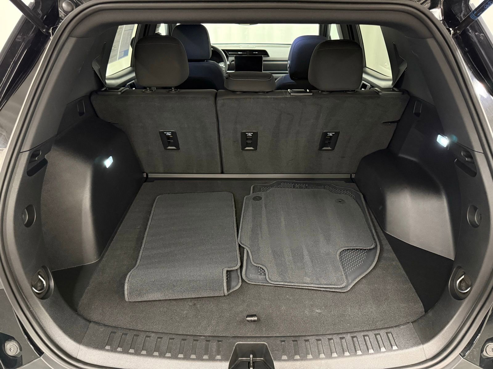 Used 2026 GMC Terrain Elevation image 5