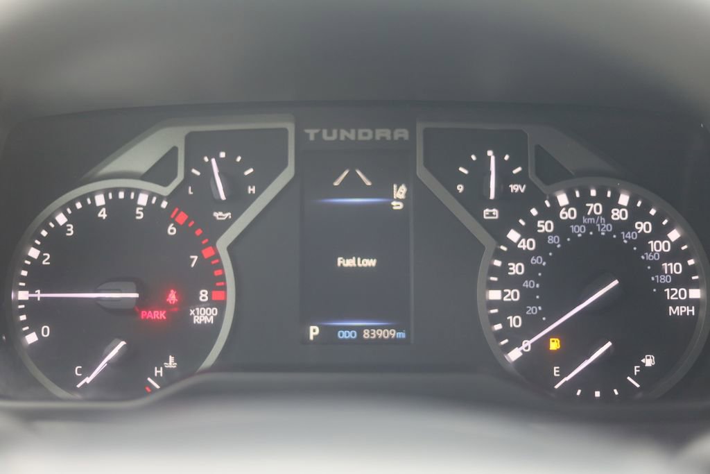 Used 2022 Toyota Tundra SR5 w/ SR5 Convenience Package AWD/4WD image 24