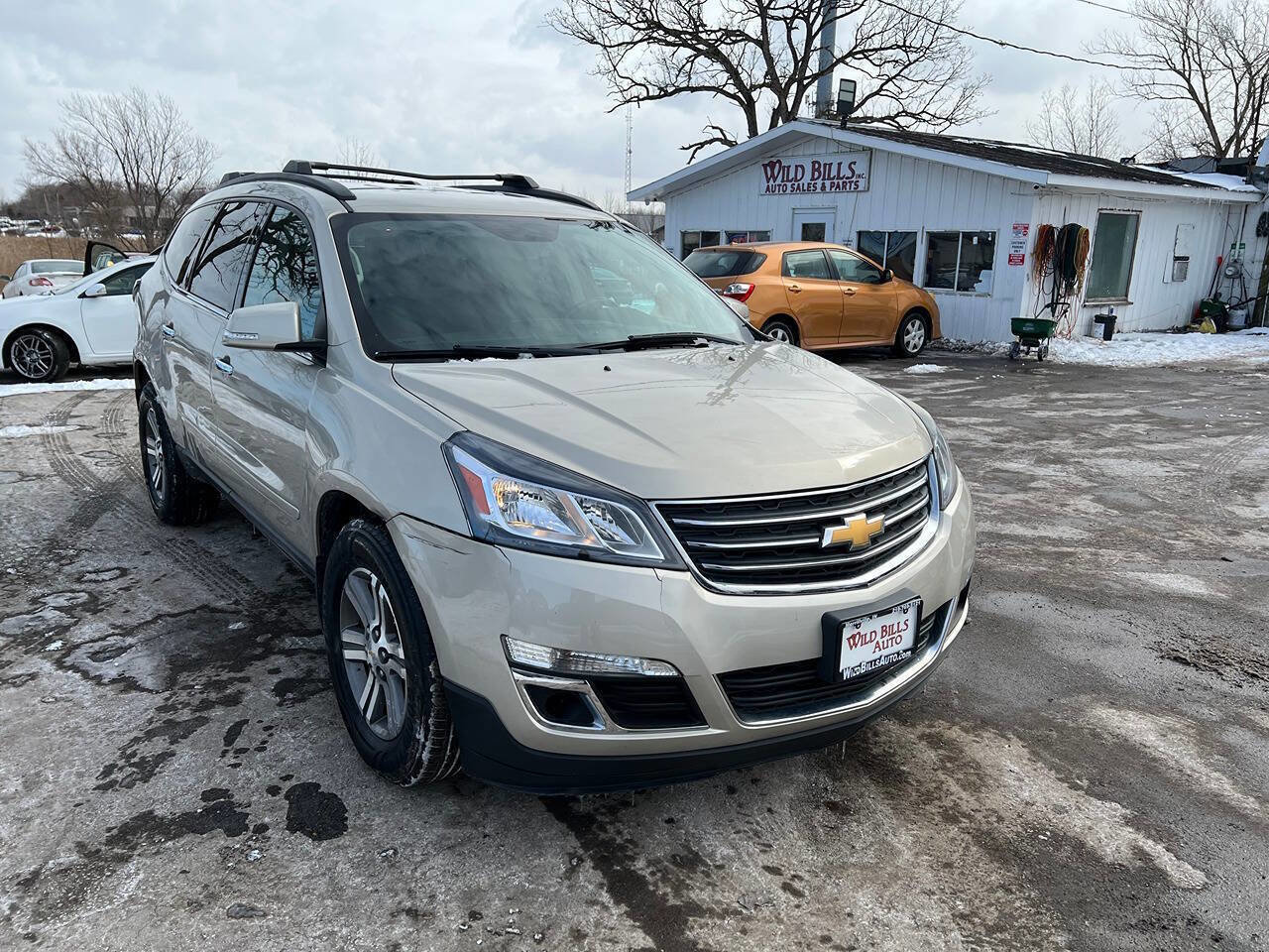 Used 2016 Chevrolet Traverse LT image 3