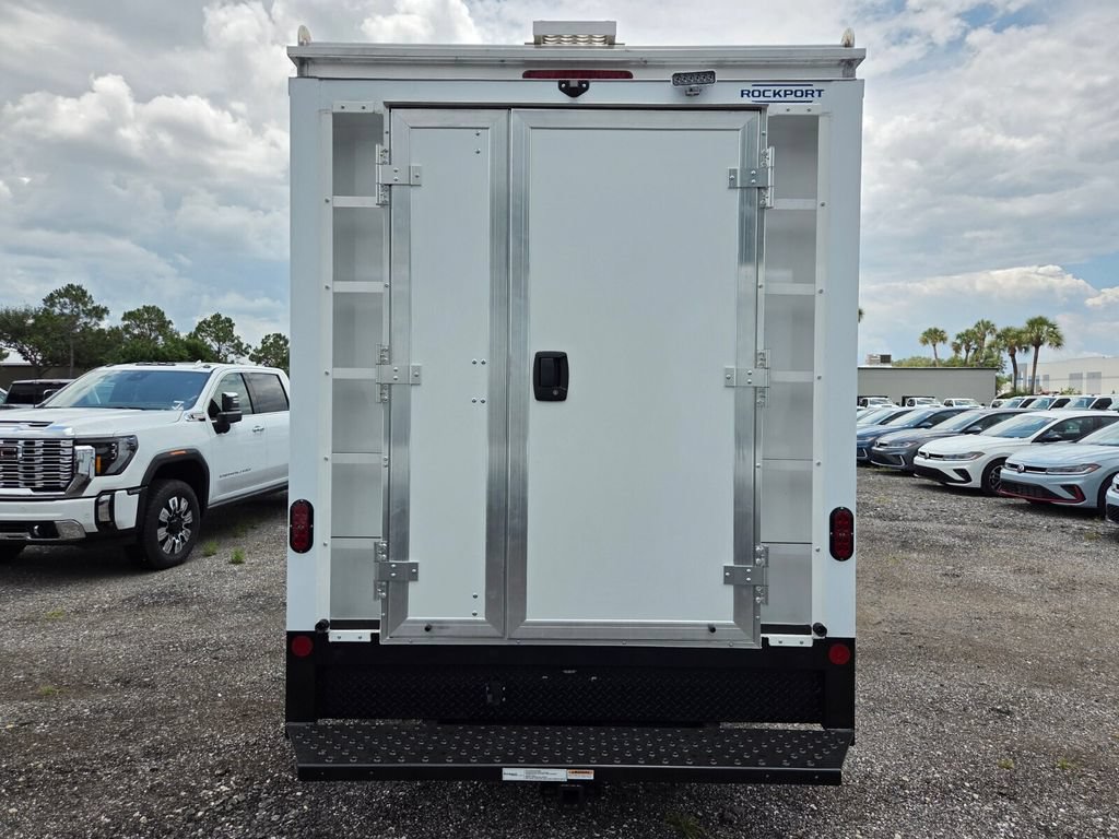 New 2026 Chevrolet Express 3500 RWD image 13
