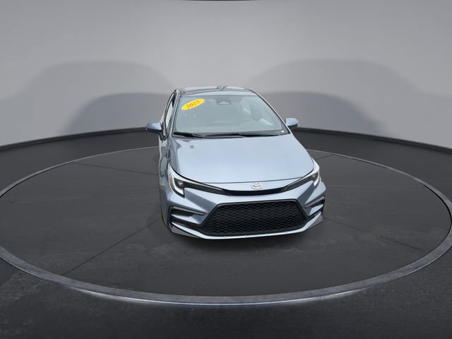 Used 2025 Toyota Corolla SE image 4