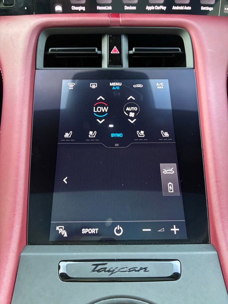 Used 2023 Porsche Taycan RWD image 39