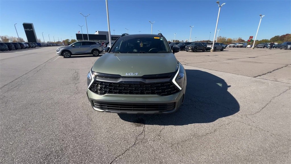 Used 2023 Kia Sportage X-Line w/ X-Line Premium Package image 3