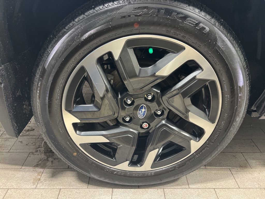 Used 2025 Subaru Forester Limited image 21