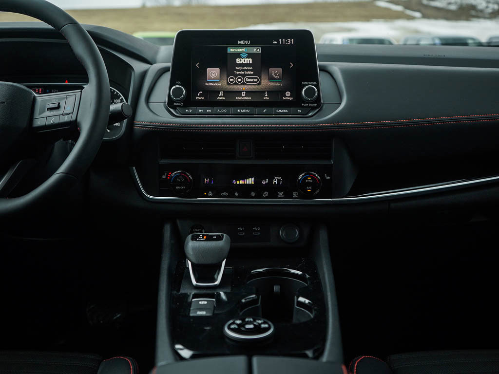 Used 2026 Nissan Rogue SV image 17