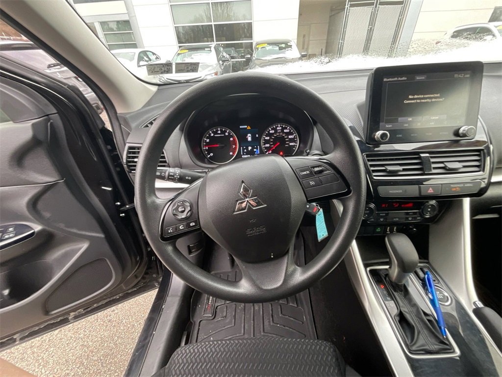 Used 2023 Mitsubishi Eclipse Cross LE image 15