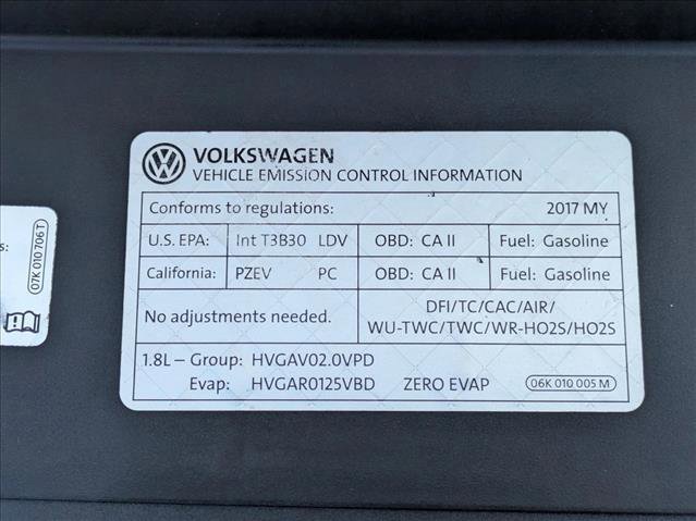 Used 2017 Volkswagen Passat 1.8T R-Line w/ R-Line Lighting Package FWD image 22